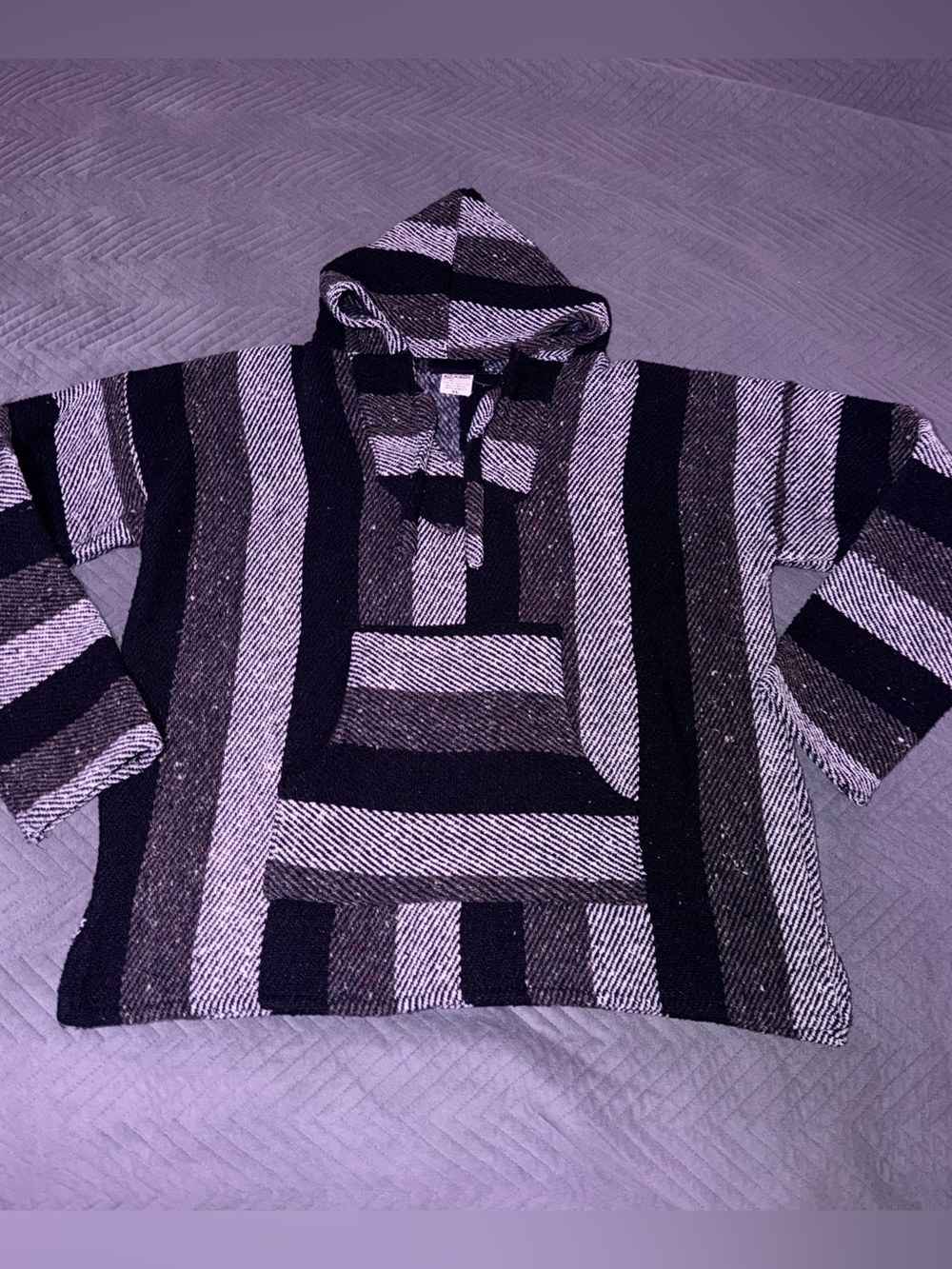 Unisex black and gray striped Mexican baja hoodie jerga pullover sweater size XL